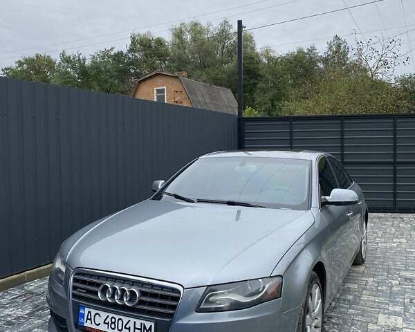 Серый Ауди А4, объемом двигателя 1.98 л и пробегом 160 тыс. км за 11900 $, фото 1 на Automoto.ua