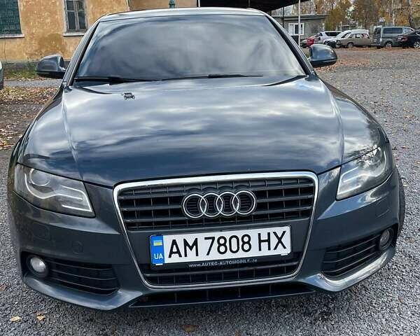 Сірий Ауді А4, об'ємом двигуна 1.78 л та пробігом 248 тис. км за 8950 $, фото 1 на Automoto.ua