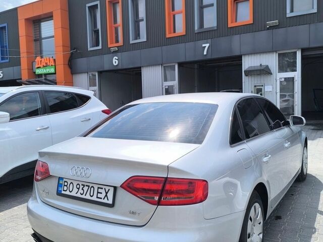 Сірий Ауді А4, об'ємом двигуна 1.8 л та пробігом 233 тис. км за 7600 $, фото 1 на Automoto.ua