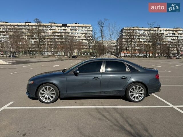 Серый Ауди А4, объемом двигателя 1.98 л и пробегом 200 тыс. км за 8000 $, фото 1 на Automoto.ua