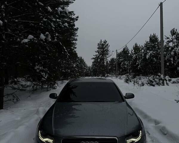 Сірий Ауді А4, об'ємом двигуна 2 л та пробігом 330 тис. км за 10500 $, фото 1 на Automoto.ua