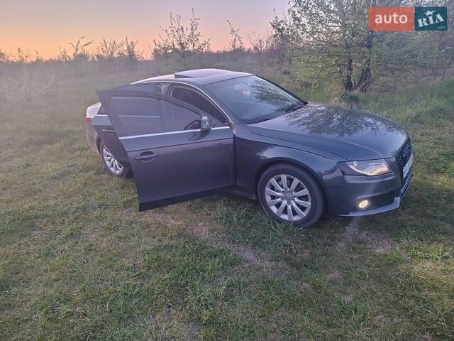 Серый Ауди А4, объемом двигателя 1.98 л и пробегом 237 тыс. км за 11500 $, фото 1 на Automoto.ua