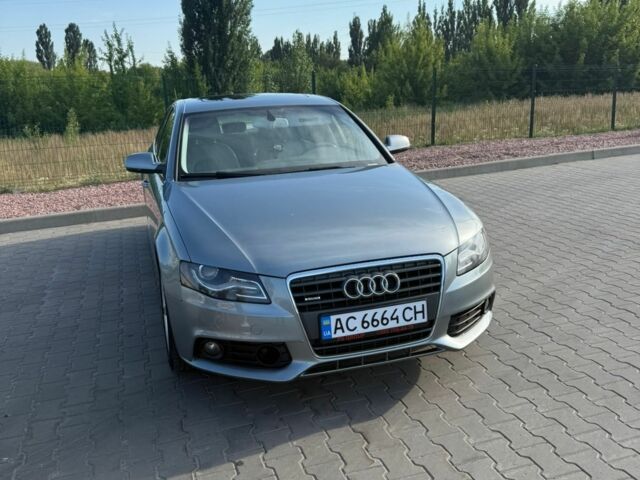 Сірий Ауді А4, об'ємом двигуна 2 л та пробігом 323 тис. км за 9000 $, фото 1 на Automoto.ua