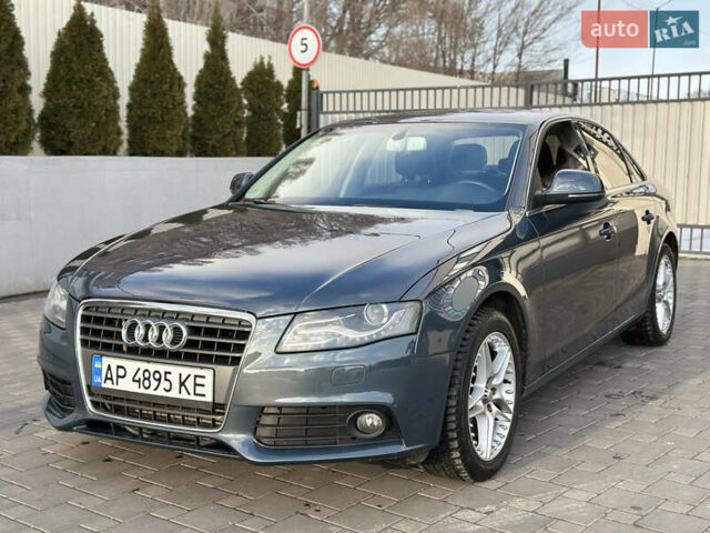 Сірий Ауді А4, об'ємом двигуна 2 л та пробігом 178 тис. км за 9500 $, фото 1 на Automoto.ua