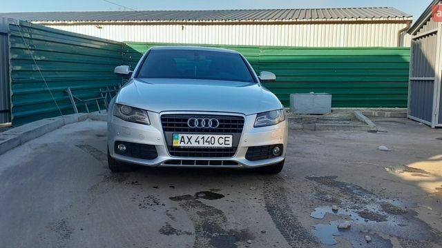 Серый Ауди А4, объемом двигателя 1.98 л и пробегом 93 тыс. км за 10100 $, фото 1 на Automoto.ua