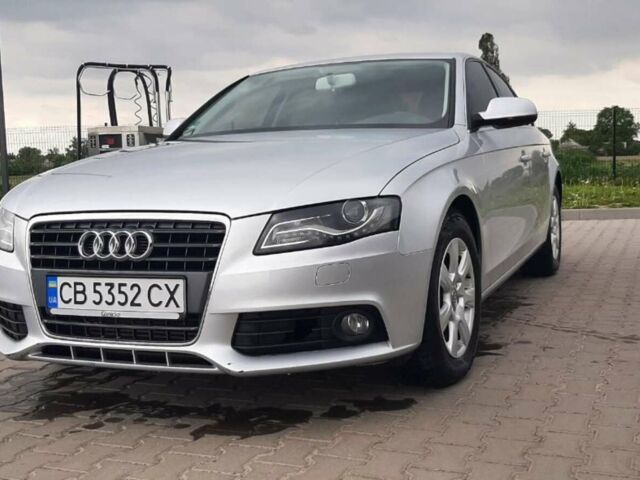 Сірий Ауді А4, об'ємом двигуна 1.8 л та пробігом 152 тис. км за 9500 $, фото 1 на Automoto.ua