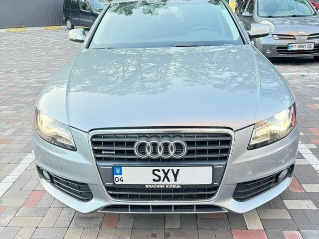 Серый Ауди А4, объемом двигателя 2 л и пробегом 206 тыс. км за 9500 $, фото 1 на Automoto.ua