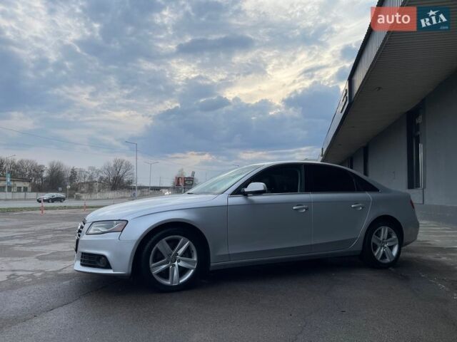 Серый Ауди А4, объемом двигателя 1.98 л и пробегом 288 тыс. км за 8200 $, фото 1 на Automoto.ua