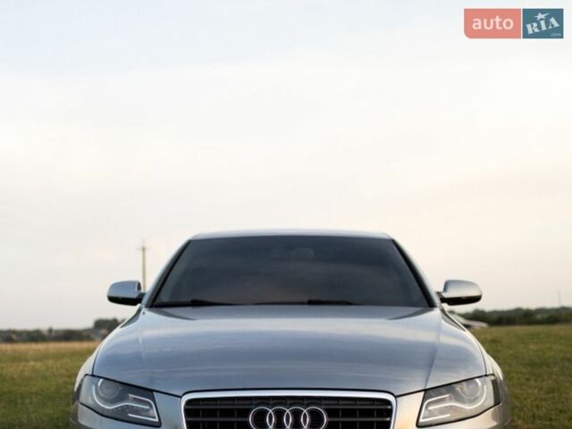 Серый Ауди А4, объемом двигателя 1.97 л и пробегом 301 тыс. км за 12100 $, фото 1 на Automoto.ua