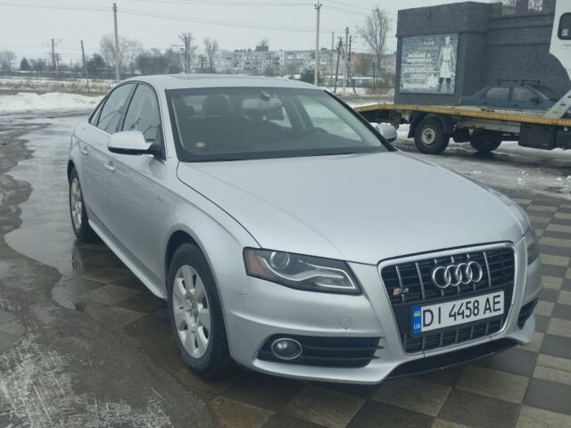 Серый Ауди А4, объемом двигателя 2 л и пробегом 152 тыс. км за 10900 $, фото 1 на Automoto.ua