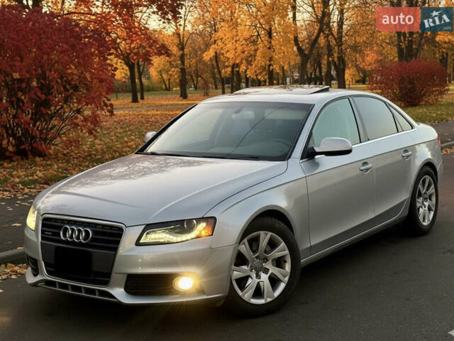 Сірий Ауді А4, об'ємом двигуна 1.98 л та пробігом 214 тис. км за 7500 $, фото 1 на Automoto.ua
