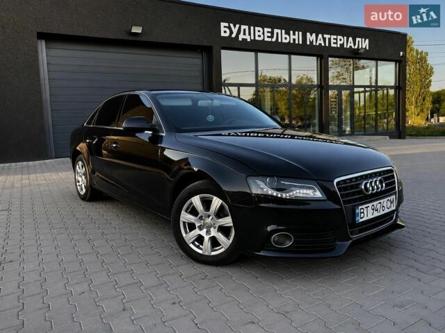 Серый Ауди А4, объемом двигателя 2 л и пробегом 345 тыс. км за 8900 $, фото 1 на Automoto.ua