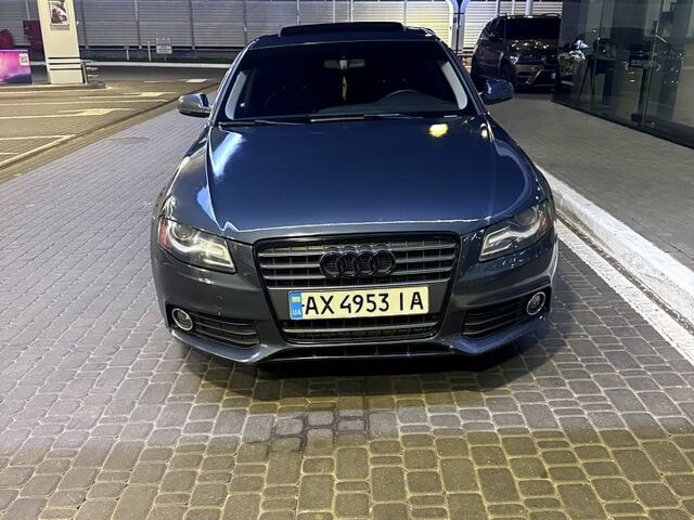 Сірий Ауді А4, об'ємом двигуна 2 л та пробігом 330 тис. км за 7500 $, фото 1 на Automoto.ua
