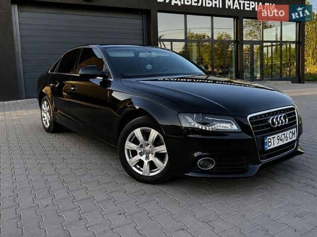 Серый Ауди А4, объемом двигателя 2 л и пробегом 345 тыс. км за 7850 $, фото 1 на Automoto.ua