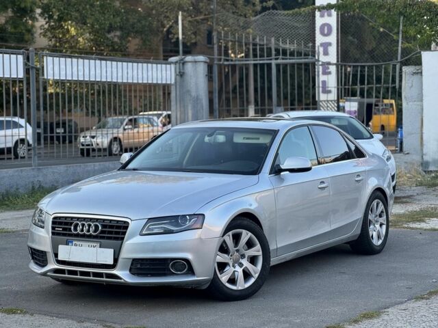 Серый Ауди А4, объемом двигателя 2 л и пробегом 213 тыс. км за 7750 $, фото 1 на Automoto.ua