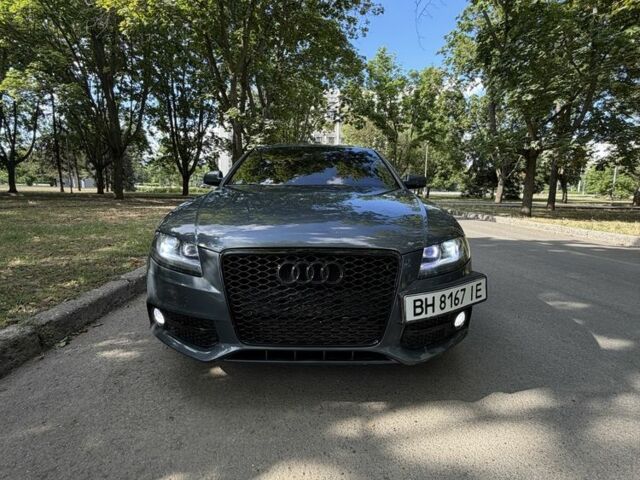 Сірий Ауді А4, об'ємом двигуна 2 л та пробігом 238 тис. км за 10029 $, фото 1 на Automoto.ua