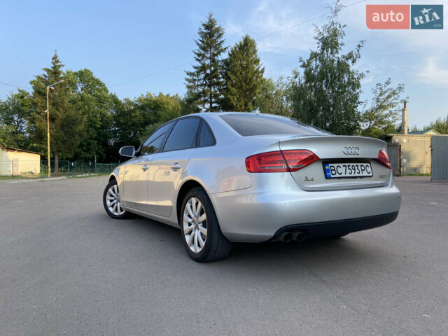 Серый Ауди А4, объемом двигателя 2 л и пробегом 181 тыс. км за 12000 $, фото 1 на Automoto.ua