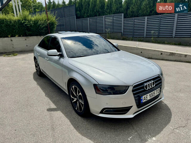 Сірий Ауді А4, об'ємом двигуна 1.98 л та пробігом 165 тис. км за 11200 $, фото 1 на Automoto.ua