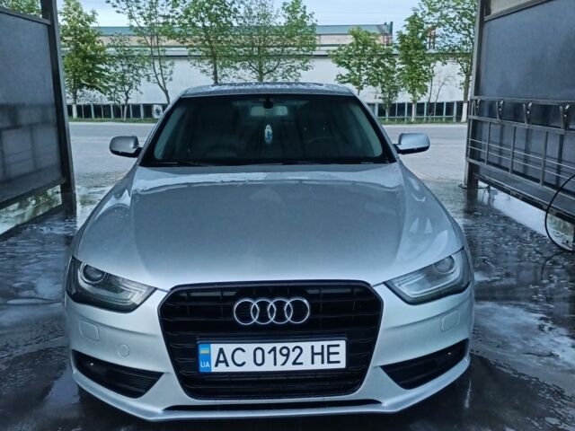 Сірий Ауді А4, об'ємом двигуна 2 л та пробігом 213 тис. км за 9600 $, фото 1 на Automoto.ua