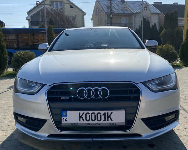 Серый Ауди А4, объемом двигателя 2 л и пробегом 212 тыс. км за 12500 $, фото 1 на Automoto.ua