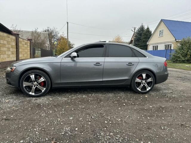 Сірий Ауді А4, об'ємом двигуна 2 л та пробігом 340 тис. км за 12500 $, фото 1 на Automoto.ua