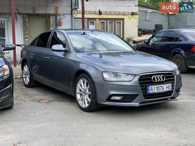 Сірий Ауді А4, об'ємом двигуна 1.98 л та пробігом 185 тис. км за 10700 $, фото 1 на Automoto.ua