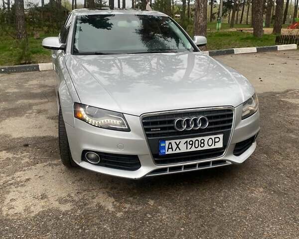 Серый Ауди А4, объемом двигателя 1.98 л и пробегом 154 тыс. км за 11900 $, фото 1 на Automoto.ua