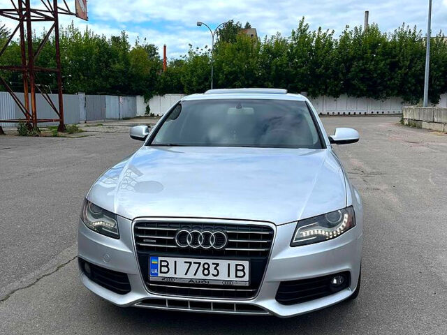 Сірий Ауді А4, об'ємом двигуна 2 л та пробігом 190 тис. км за 11700 $, фото 1 на Automoto.ua