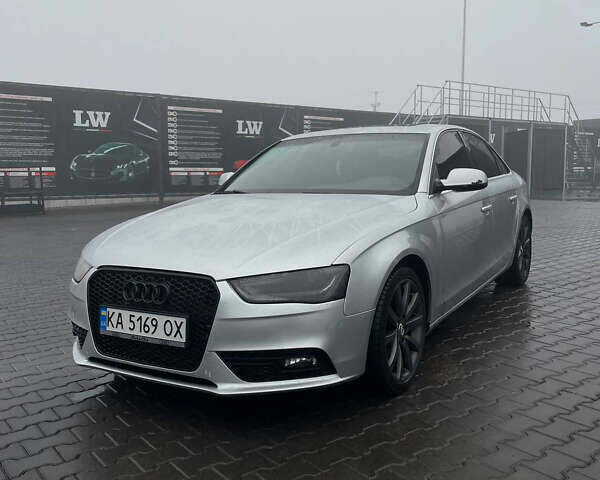 Серый Ауди А4, объемом двигателя 1.98 л и пробегом 214 тыс. км за 9999 $, фото 1 на Automoto.ua