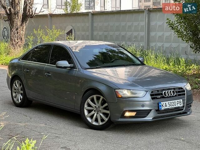 Серый Ауди А4, объемом двигателя 2 л и пробегом 309 тыс. км за 9999 $, фото 1 на Automoto.ua
