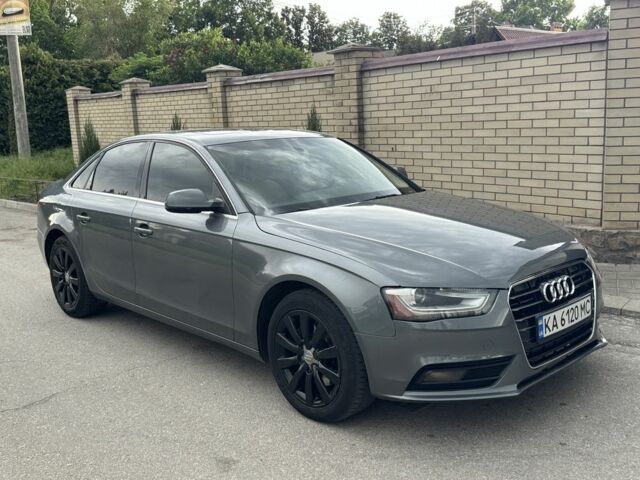 Серый Ауди А4, объемом двигателя 2 л и пробегом 230 тыс. км за 9300 $, фото 1 на Automoto.ua
