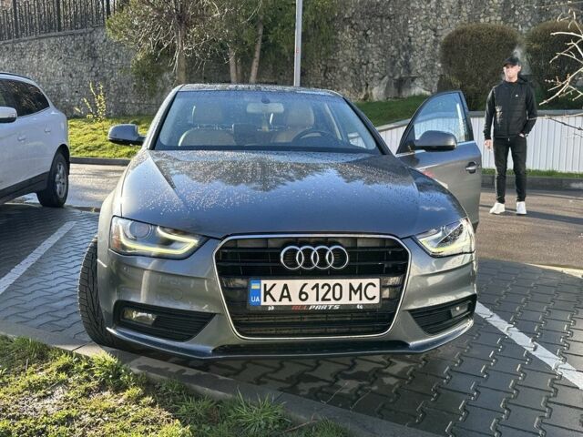 Серый Ауди А4, объемом двигателя 2 л и пробегом 253 тыс. км за 7000 $, фото 1 на Automoto.ua