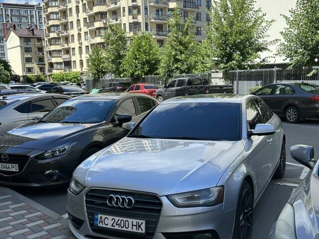 Серый Ауди А4, объемом двигателя 2 л и пробегом 285 тыс. км за 10100 $, фото 1 на Automoto.ua