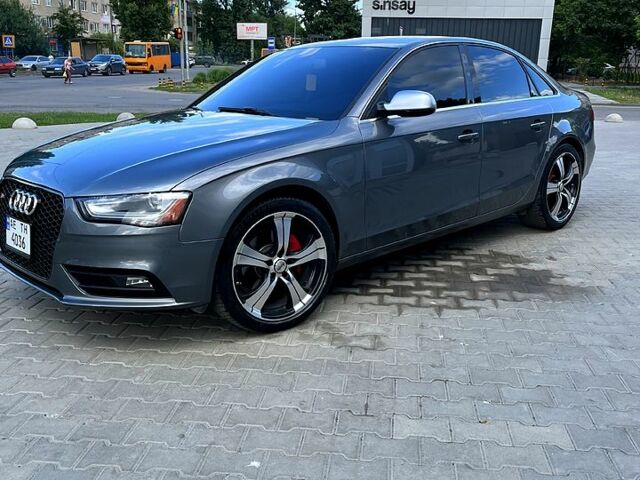 Серый Ауди А4, объемом двигателя 2 л и пробегом 340 тыс. км за 9600 $, фото 1 на Automoto.ua