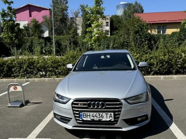 Серый Ауди А4, объемом двигателя 2 л и пробегом 307 тыс. км за 11000 $, фото 1 на Automoto.ua