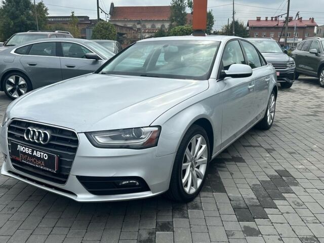 Серый Ауди А4, объемом двигателя 2 л и пробегом 250 тыс. км за 10300 $, фото 1 на Automoto.ua