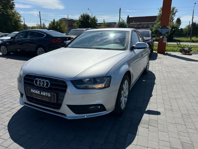 Серый Ауди А4, объемом двигателя 2 л и пробегом 171 тыс. км за 10300 $, фото 1 на Automoto.ua