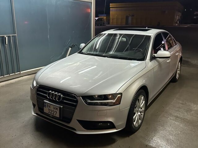 Сірий Ауді А4, об'ємом двигуна 2 л та пробігом 258 тис. км за 10500 $, фото 1 на Automoto.ua