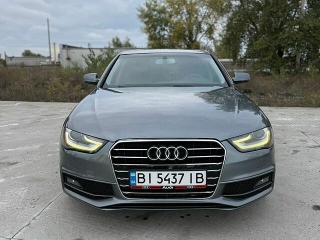 Серый Ауди А4, объемом двигателя 2 л и пробегом 234 тыс. км за 9800 $, фото 1 на Automoto.ua
