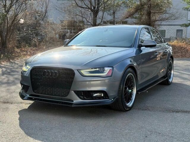 Серый Ауди А4, объемом двигателя 2 л и пробегом 90 тыс. км за 6500 $, фото 1 на Automoto.ua