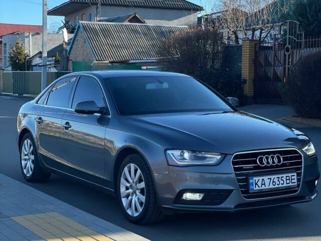 Сірий Ауді А4, об'ємом двигуна 1.98 л та пробігом 210 тис. км за 10900 $, фото 1 на Automoto.ua