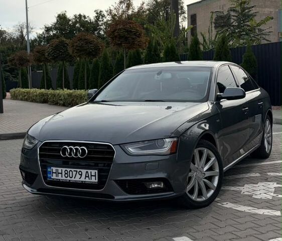 Серый Ауди А4, объемом двигателя 2 л и пробегом 242 тыс. км за 9026 $, фото 1 на Automoto.ua