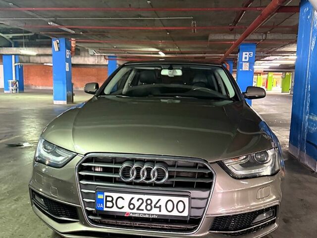 Серый Ауди А4, объемом двигателя 2 л и пробегом 205 тыс. км за 12000 $, фото 1 на Automoto.ua