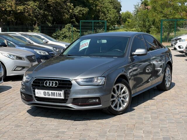Сірий Ауді А4, об'ємом двигуна 2 л та пробігом 203 тис. км за 11708 $, фото 1 на Automoto.ua