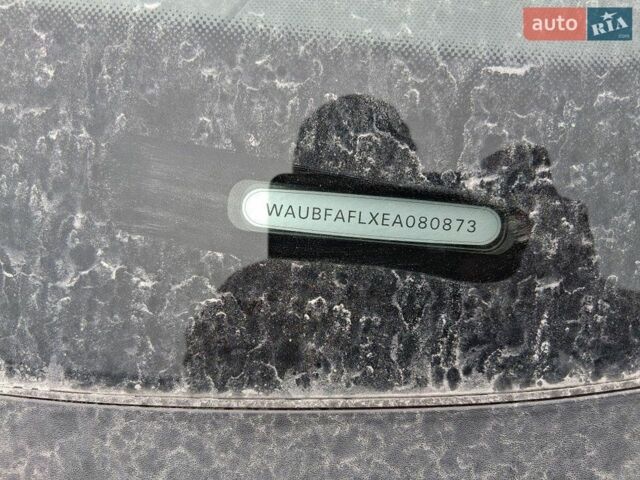 Серый Ауди А4, объемом двигателя 1.98 л и пробегом 170 тыс. км за 13500 $, фото 1 на Automoto.ua