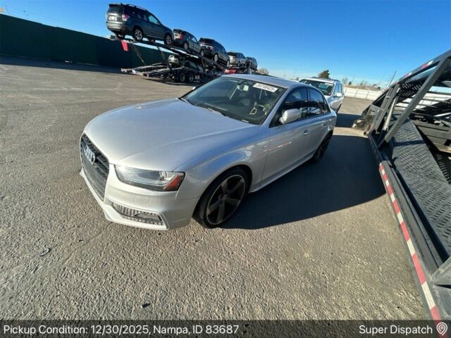 Сірий Ауді А4, об'ємом двигуна 2 л та пробігом 220 тис. км за 11900 $, фото 1 на Automoto.ua