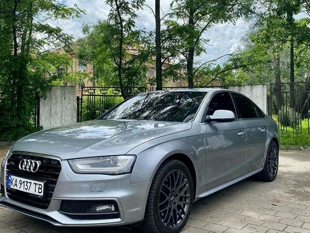 Сірий Ауді А4, об'ємом двигуна 1.98 л та пробігом 239 тис. км за 12100 $, фото 1 на Automoto.ua