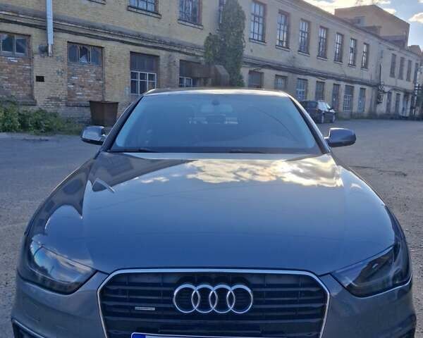 Серый Ауди А4, объемом двигателя 2 л и пробегом 208 тыс. км за 13800 $, фото 1 на Automoto.ua
