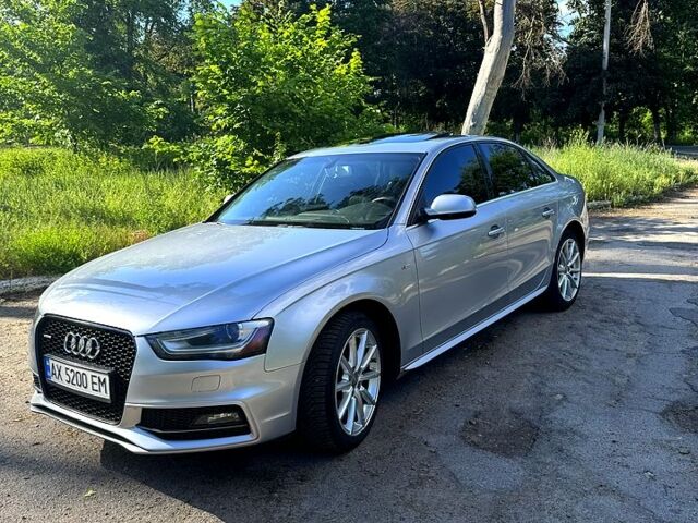 Сірий Ауді А4, об'ємом двигуна 2 л та пробігом 176 тис. км за 12500 $, фото 1 на Automoto.ua