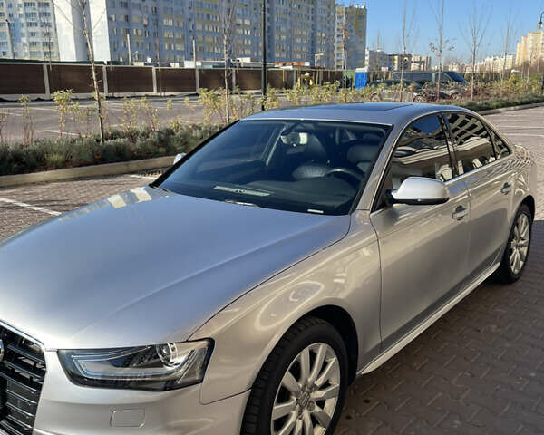 Сірий Ауді А4, об'ємом двигуна 1.98 л та пробігом 149 тис. км за 13800 $, фото 1 на Automoto.ua